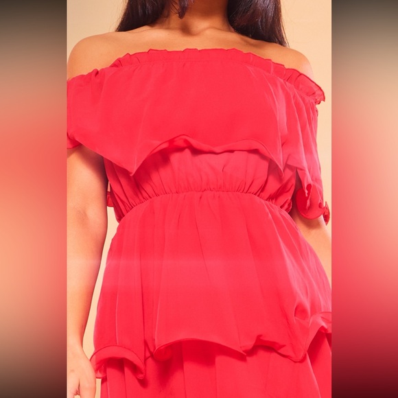 Prettylittlething black chiffon Bardot ruffle tiered dress - Picture 7 of 12